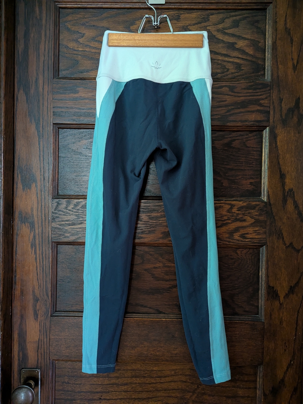 Beyond Yoga Navy Leggings Light Blue Side Panels & White Waistband - Women's XS